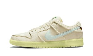 DUNK SB LOW MUMMY
