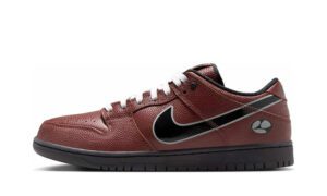 DUNK SB LOW LIMOSINE SKATEBOARD