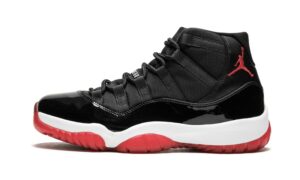 JORDAN 11 RETRO PLAYOFF (2012)