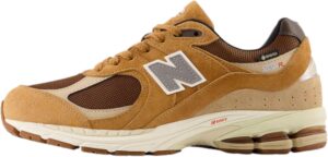 NEW BALANCE 2002R GORE-TEX TOBACCO